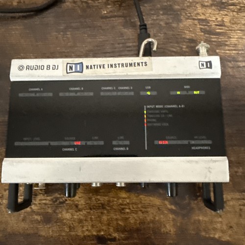 Native instruments audio dj - instruments,